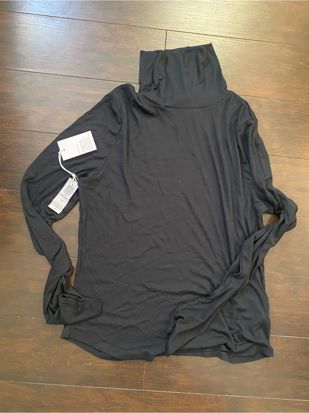 Aritzia BNWT Freshman Turtleneck XL